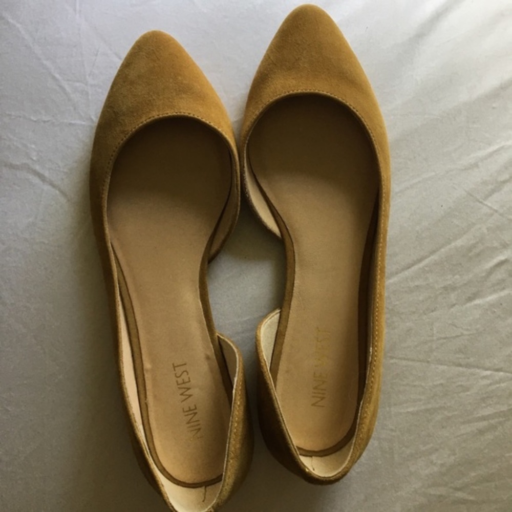Nine West Spruce Flats Golden Suede 7.5